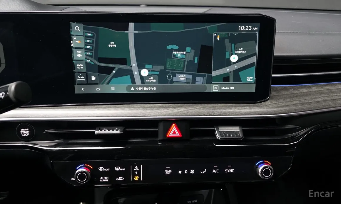 Фото 14 - Kia K5