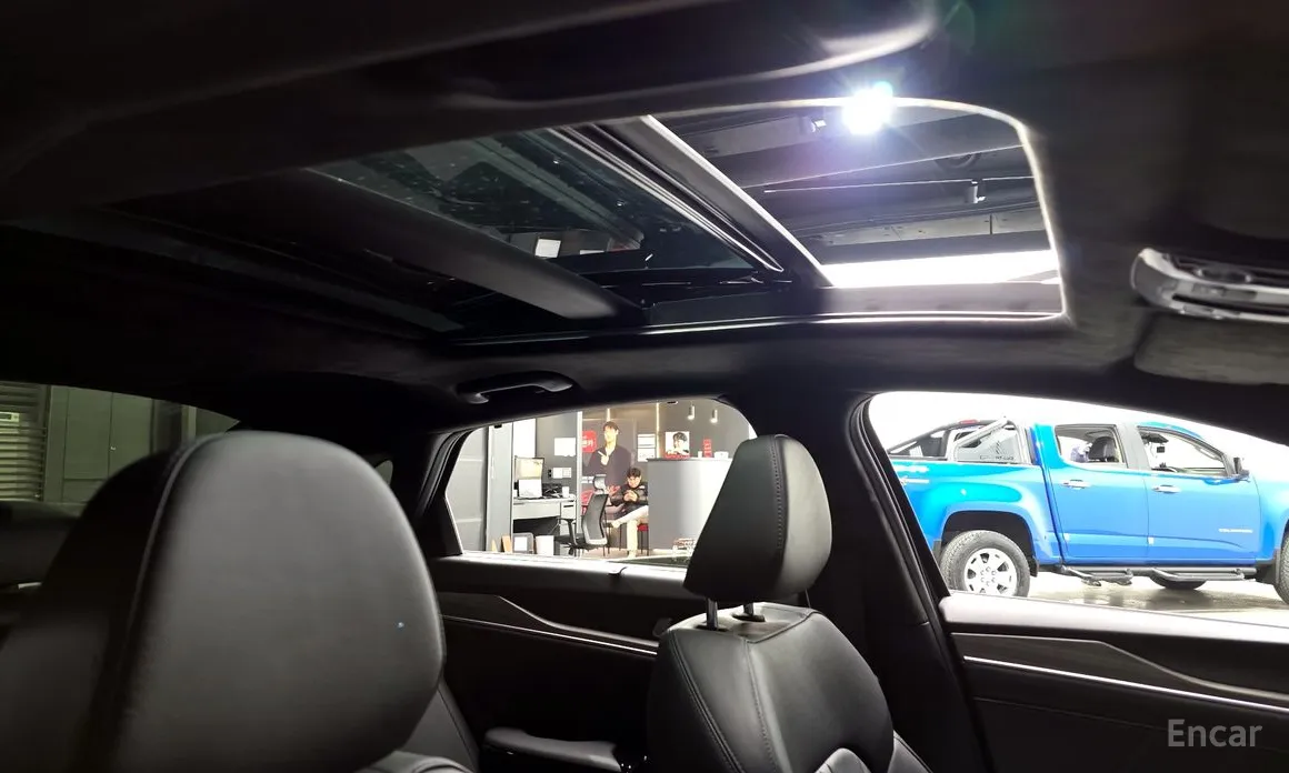 Фото 17 - Kia K5