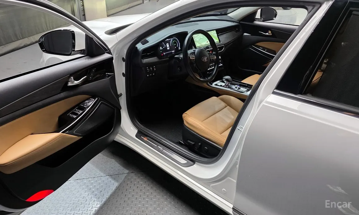 Фото 10 - Kia K7