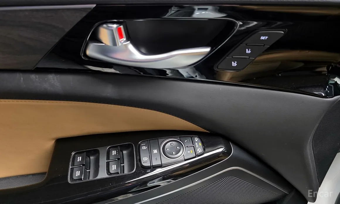 Фото 14 - Kia K7