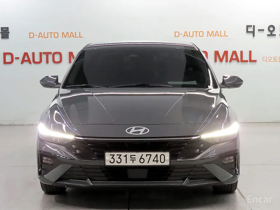 Фото 2 - Hyundai Avante