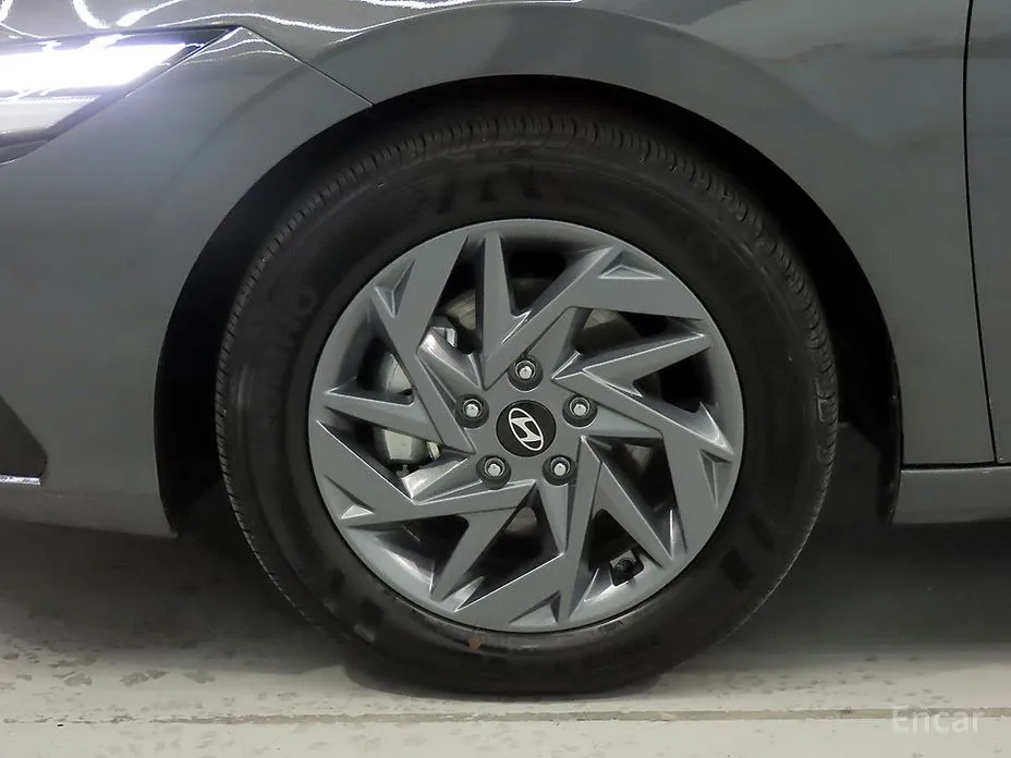 Фото 20 - Hyundai Avante