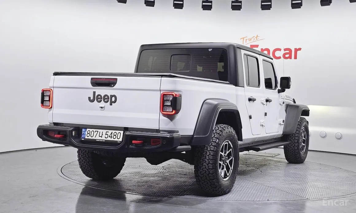 Фото 2 - Jeep Gladiator