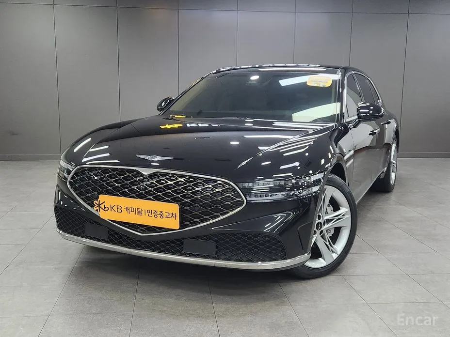 Фото 1 - Genesis G90