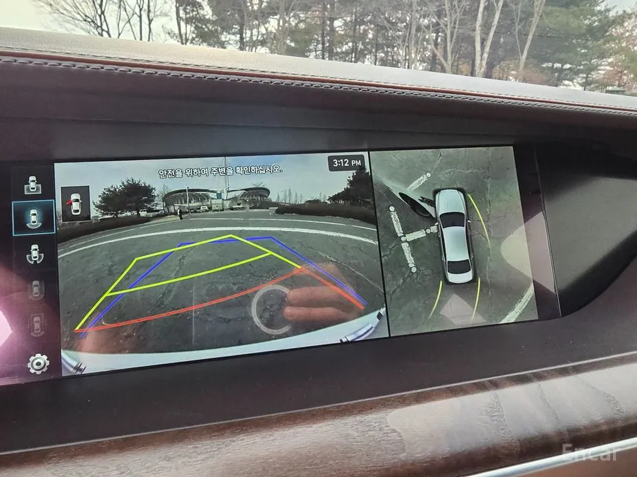 Фото 13 - Genesis G90