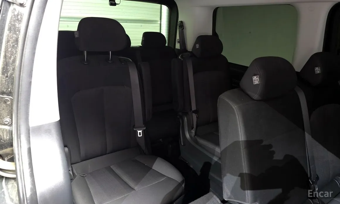 Фото 13 - Hyundai Staria