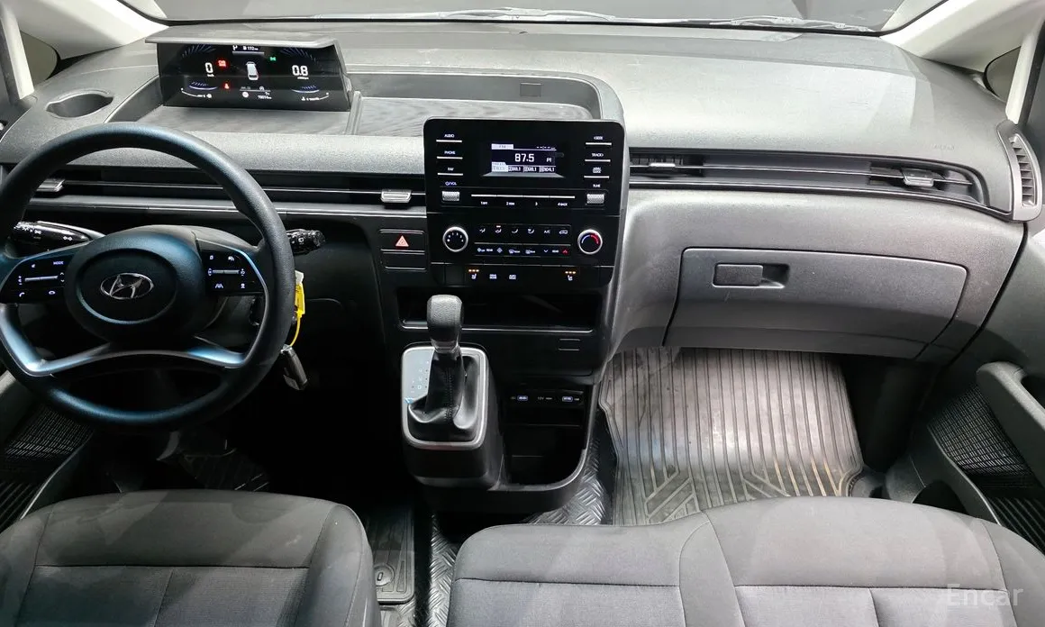 Фото 7 - Hyundai Staria