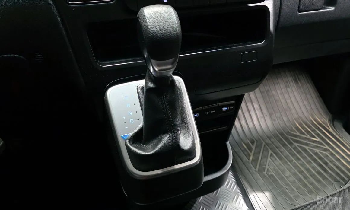 Фото 9 - Hyundai Staria