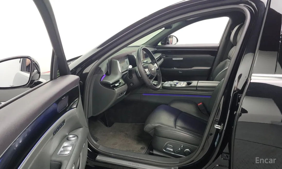 Фото 10 - Genesis G90