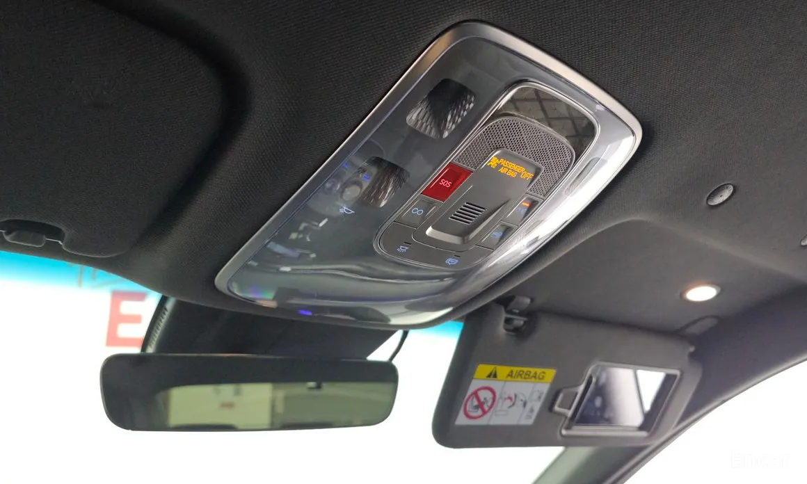 Фото 16 - Genesis G90