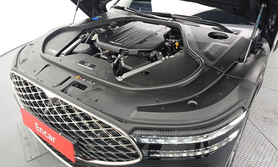 Фото 6 - Genesis G90