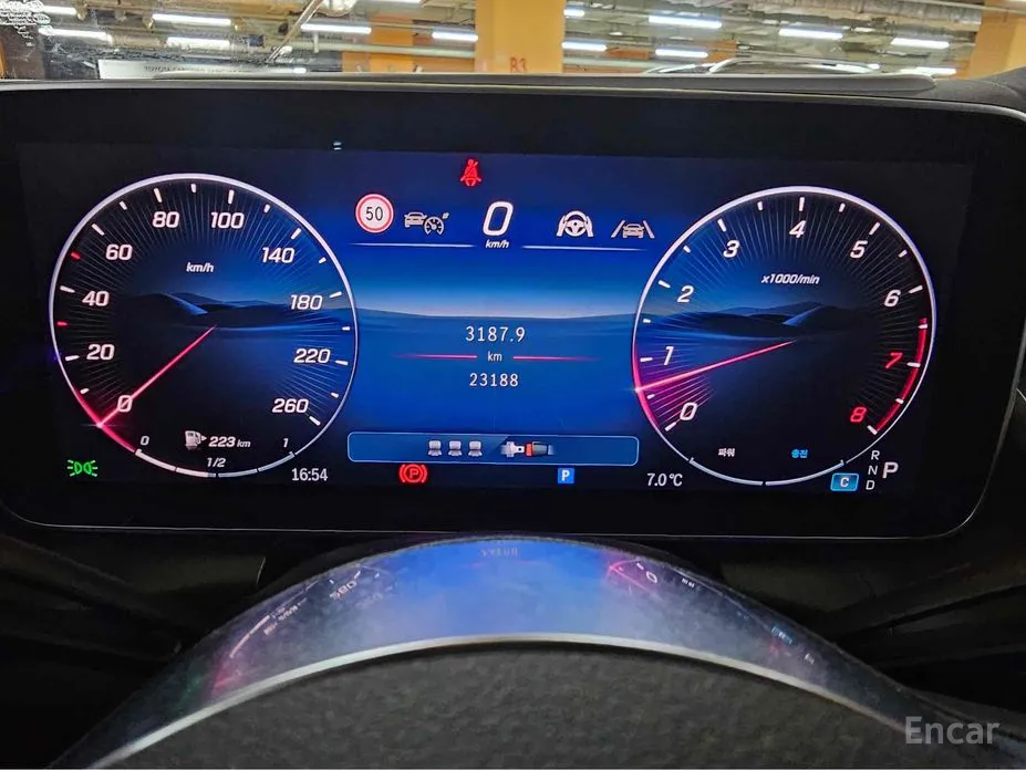 Фото 11 - Mercedes-Benz GLC-Class