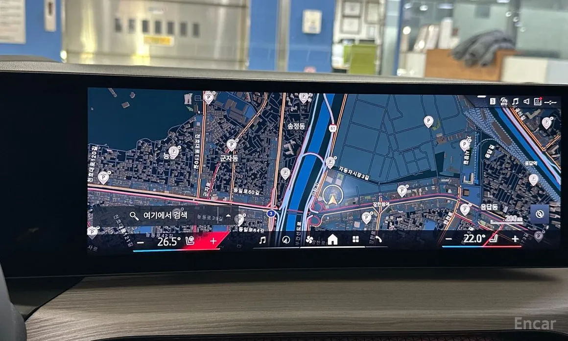 Photo 17 - BMW 3 Series