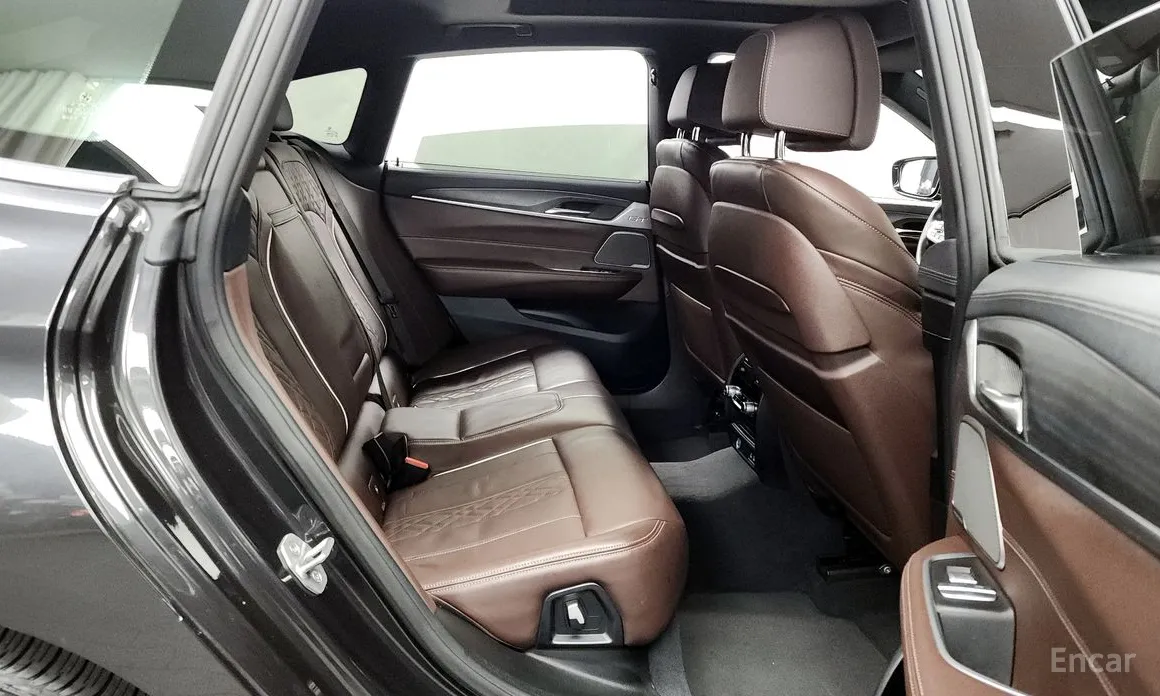 Фото 12 - BMW Gran Turismo