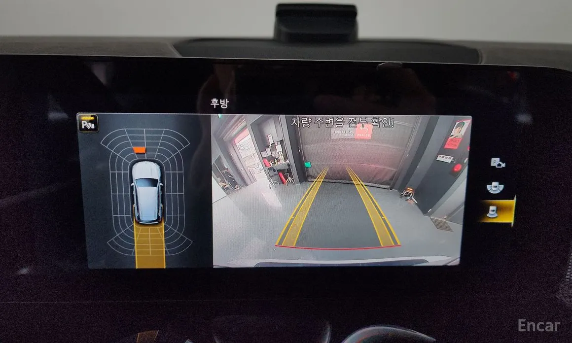 Фото 16 - Mercedes-Benz GLB-Class