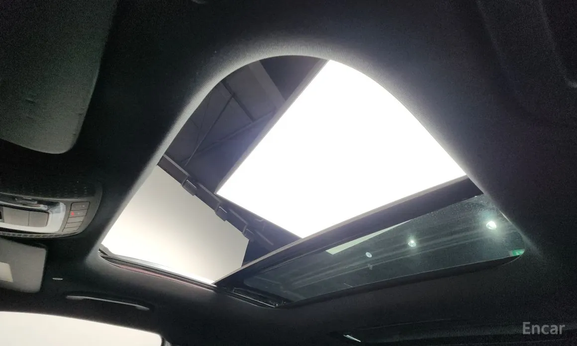 Фото 19 - Mercedes-Benz GLB-Class