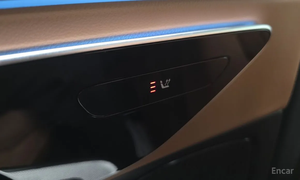 Фото 18 - Mercedes-Benz E-Class