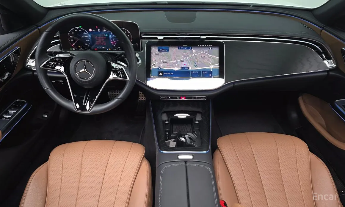 Фото 7 - Mercedes-Benz E-Class