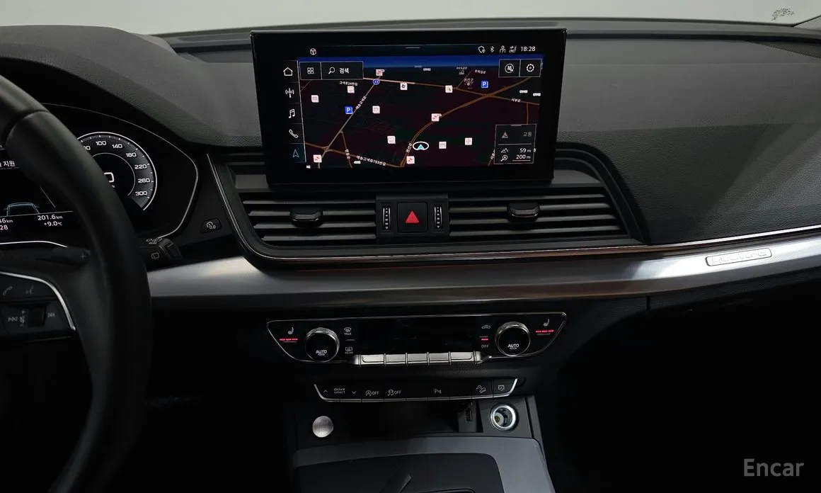 Фото 14 - Audi Q5