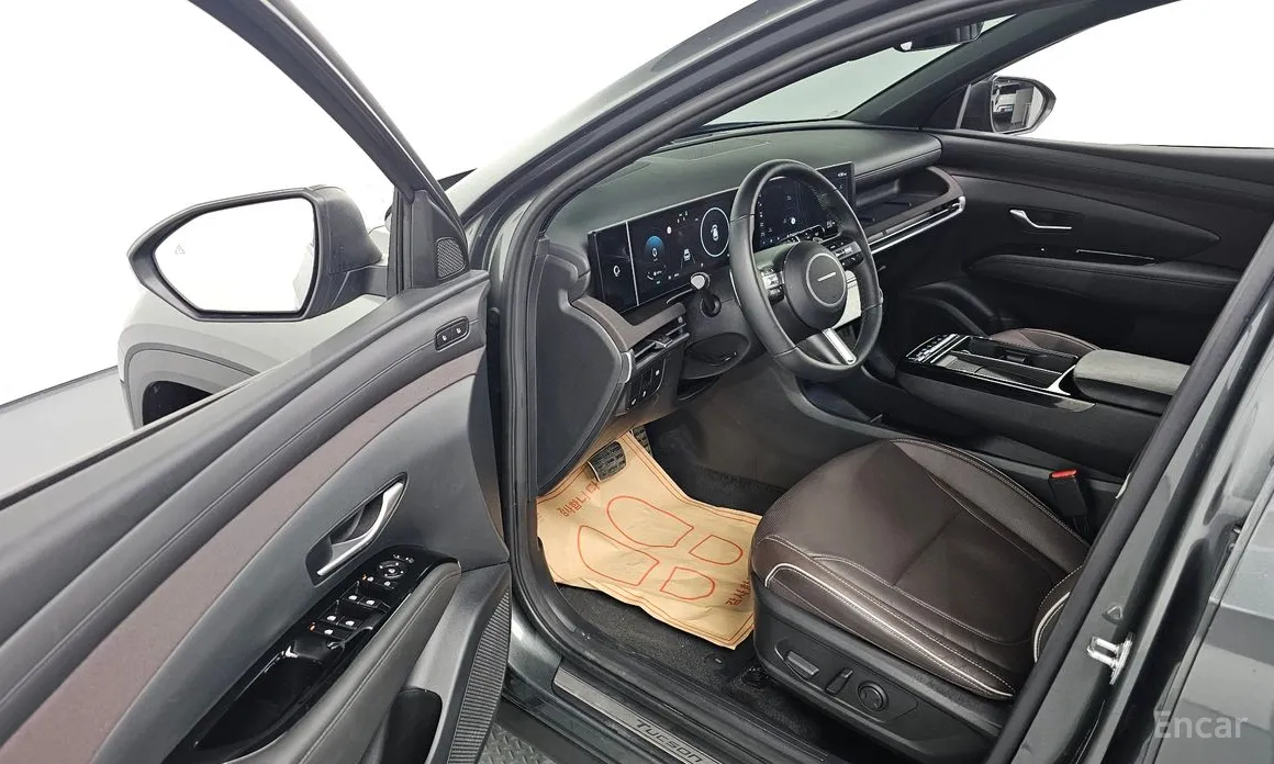 Фото 10 - Hyundai Tucson