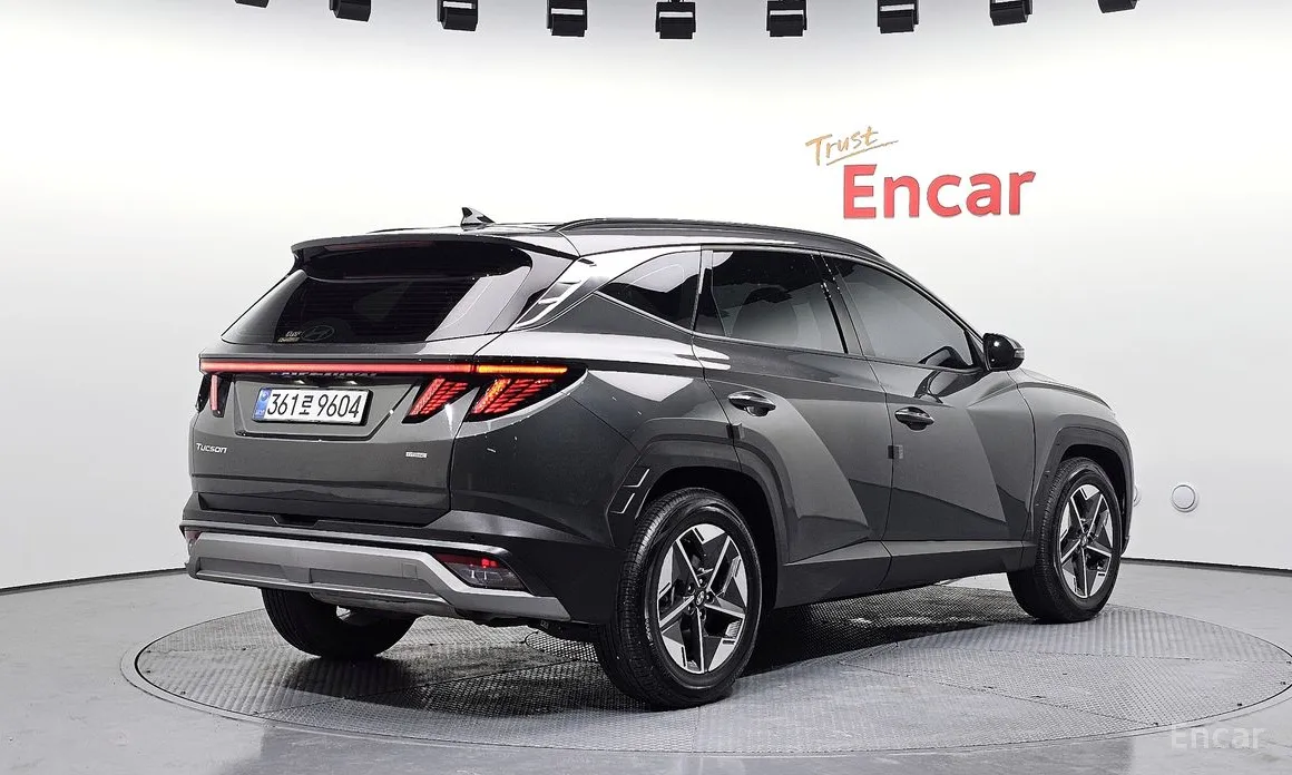 Фото 2 - Hyundai Tucson