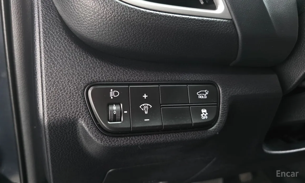 Фото 14 - Kia Seltos