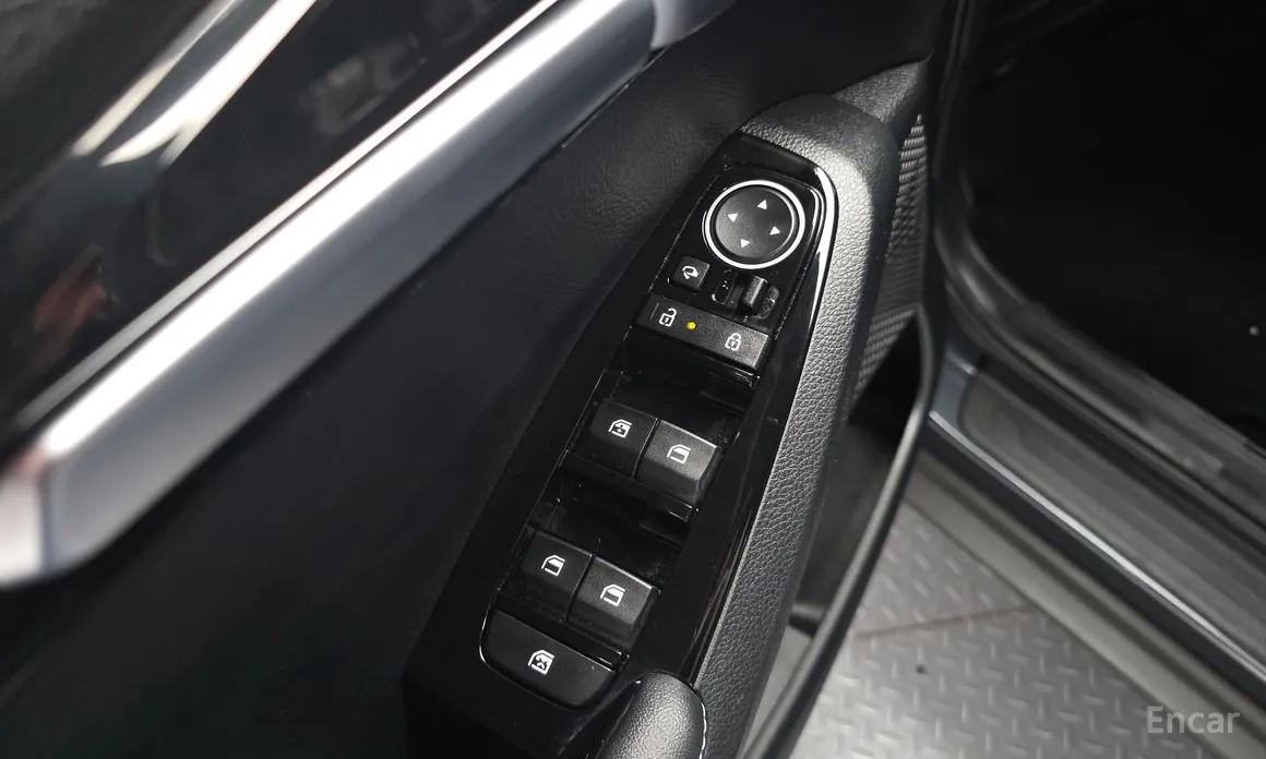 Фото 17 - Kia Seltos