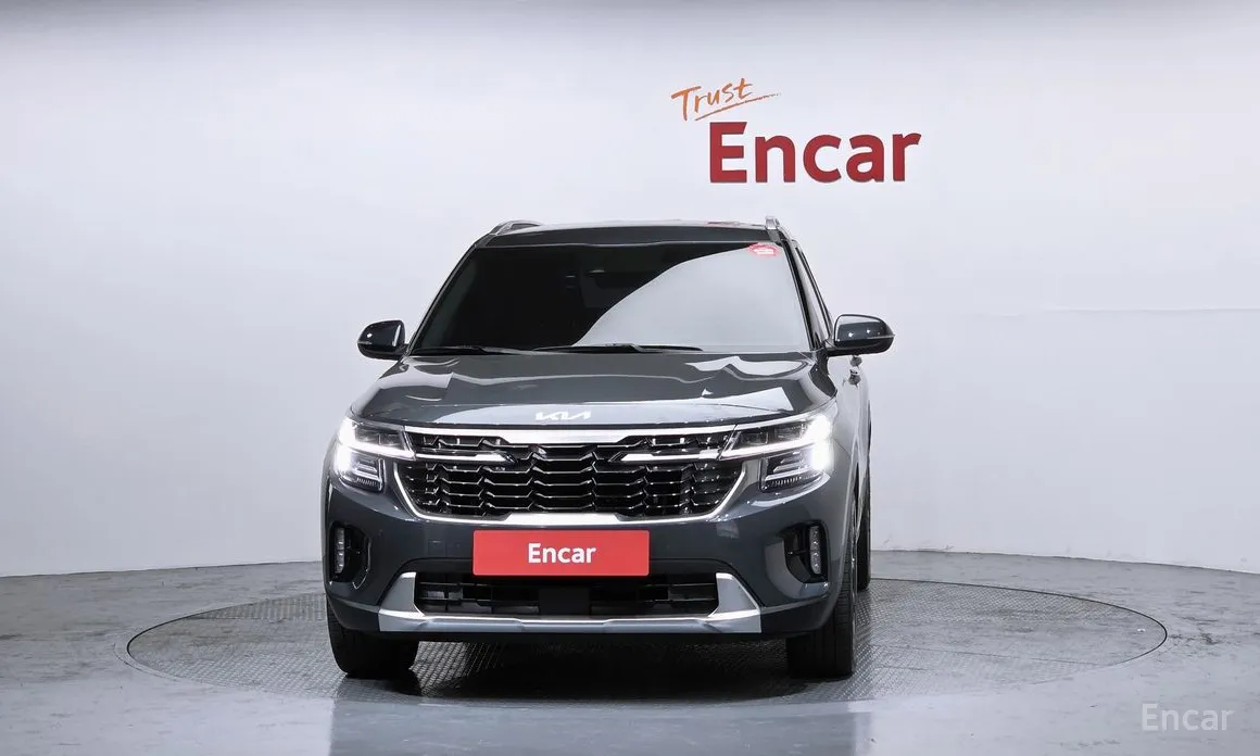 Фото 3 - Kia Seltos