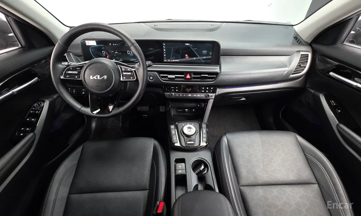 Фото 7 - Kia Seltos