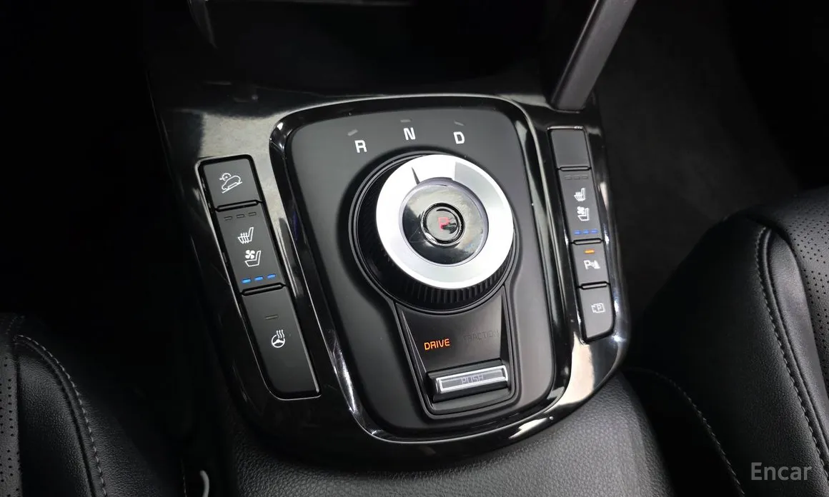 Фото 9 - Kia Seltos