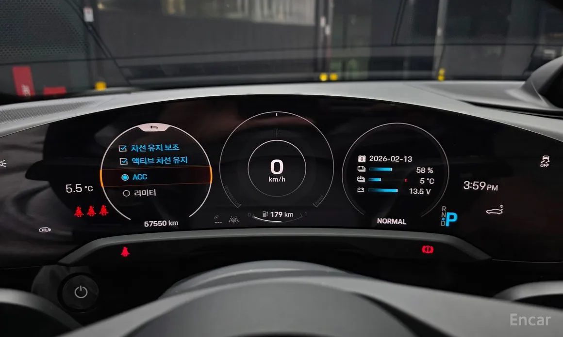 Фото 8 - Porsche Taycan