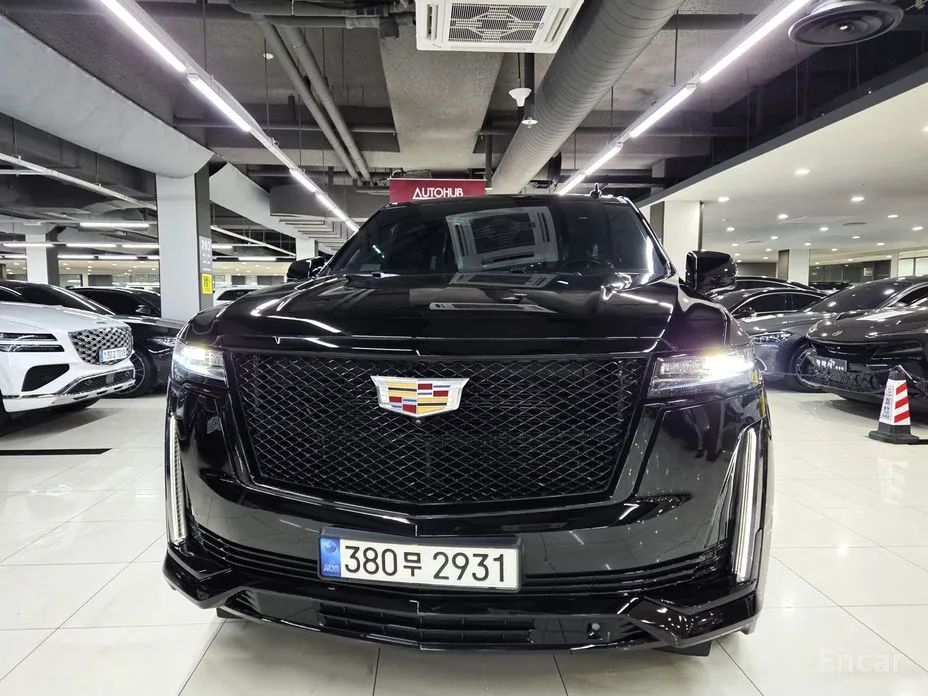 Фото 1 - Cadillac Escalade