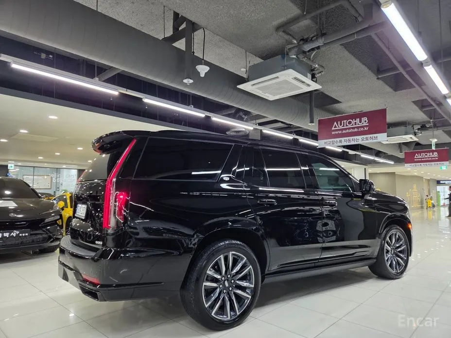 Фото 6 - Cadillac Escalade