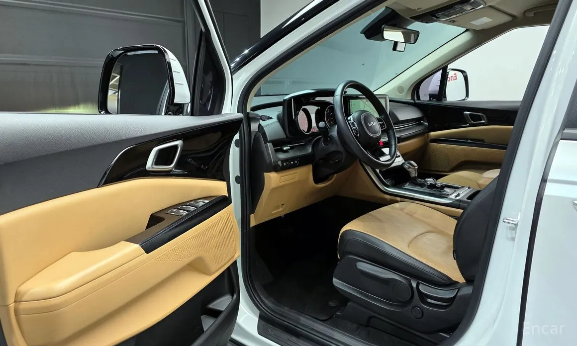 Zdjęcie 11 - Kia Carnival