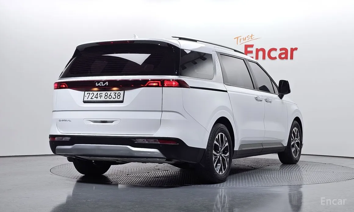 Zdjęcie 2 - Kia Carnival