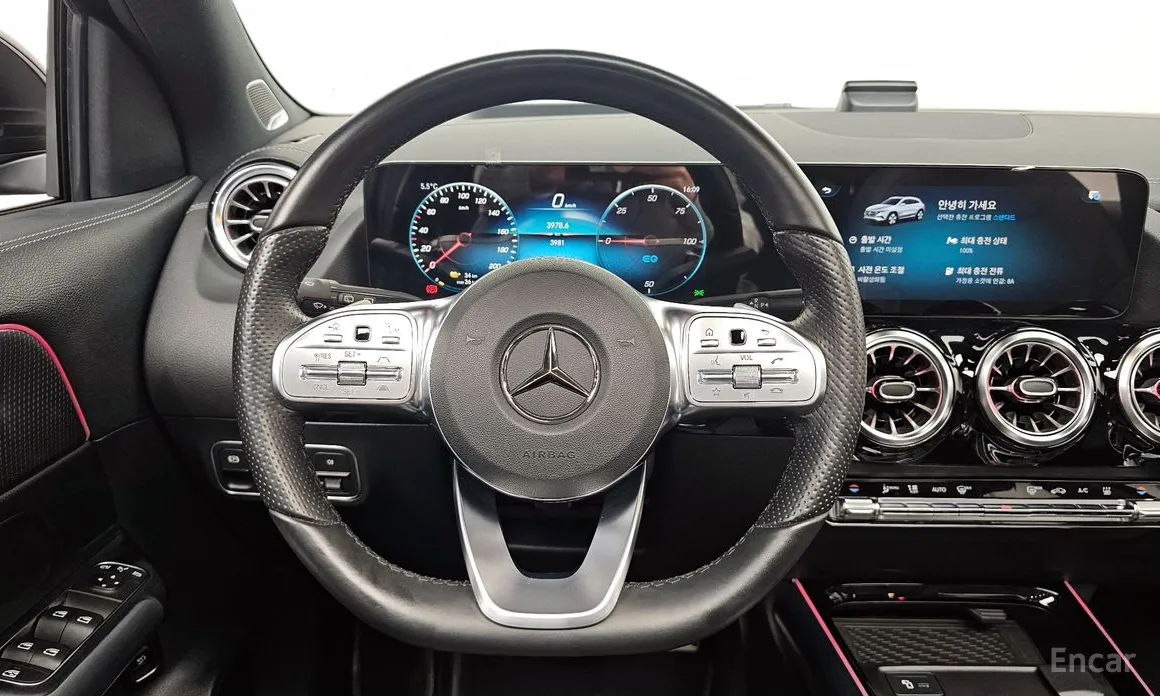 Фото 13 - Mercedes-Benz EQA