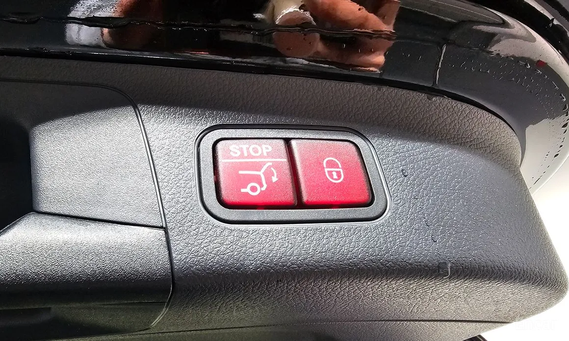 Фото 18 - Mercedes-Benz EQA