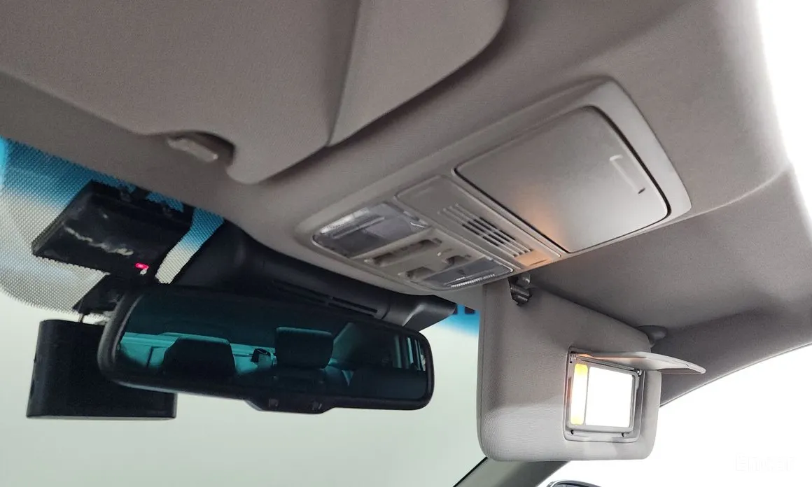 Фото 17 - Honda Accord