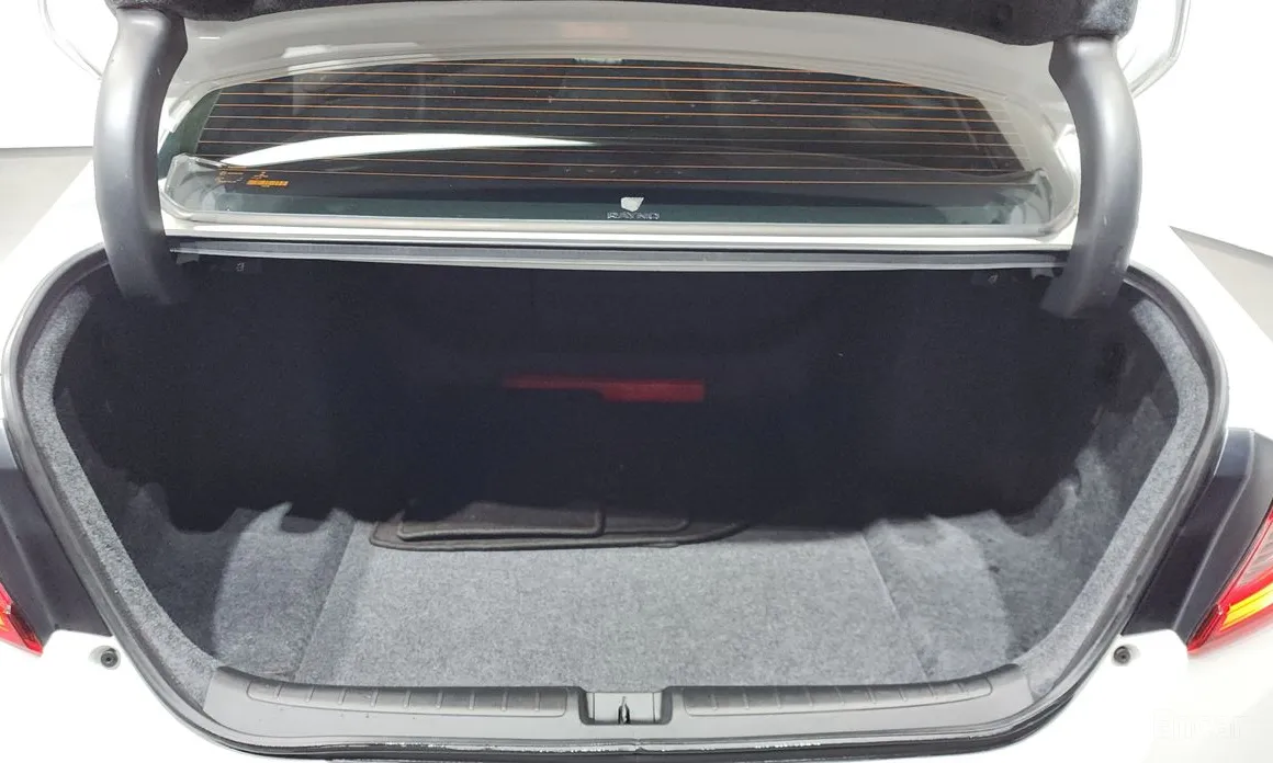 Фото 20 - Honda Accord