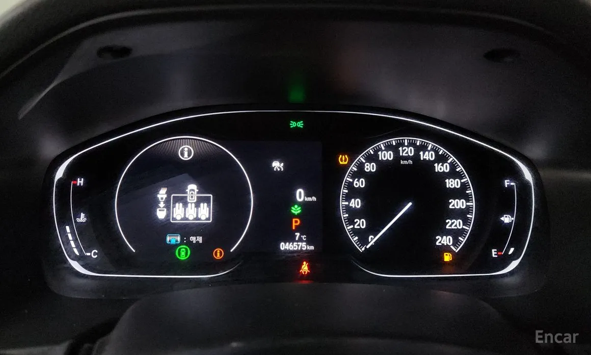 Фото 8 - Honda Accord