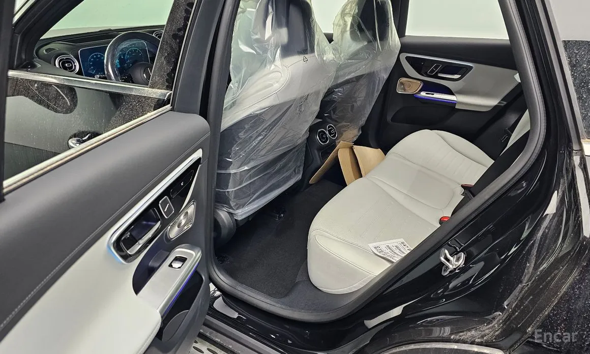 Фото 13 - Mercedes-Benz GLC-Class