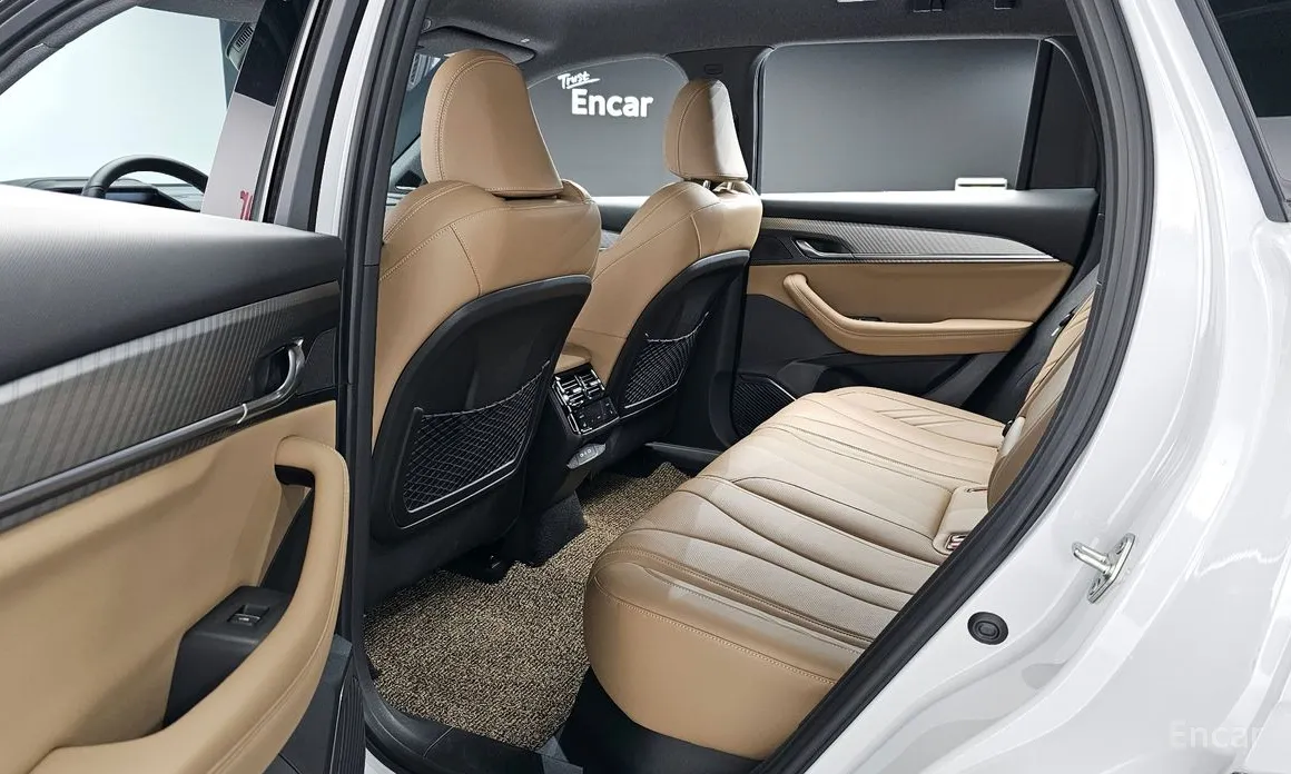 Фото 10 - Renault Grand Koleos