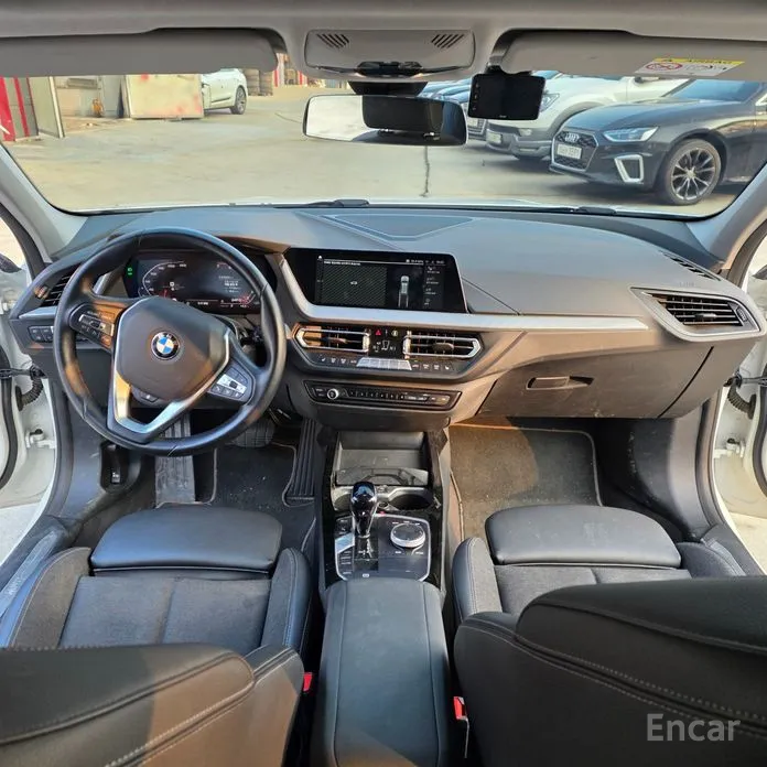 Фото 13 - BMW 1 Series