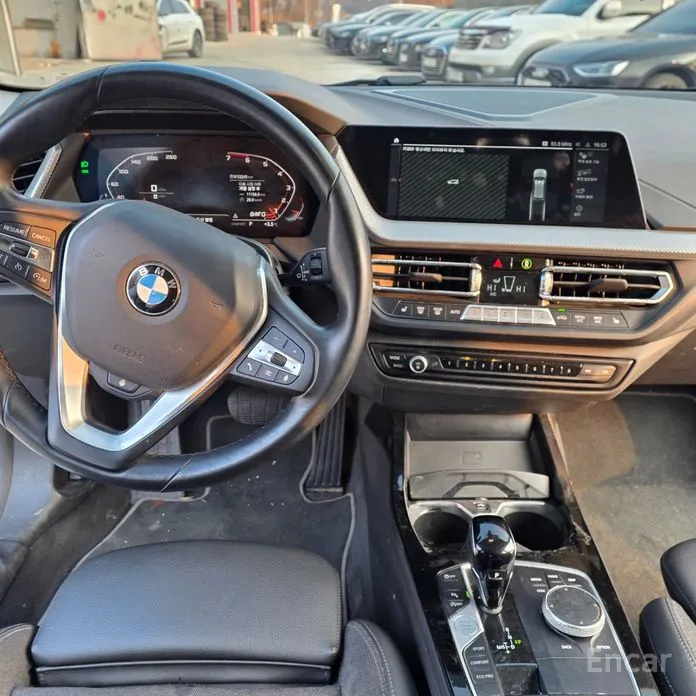 Фото 14 - BMW 1 Series