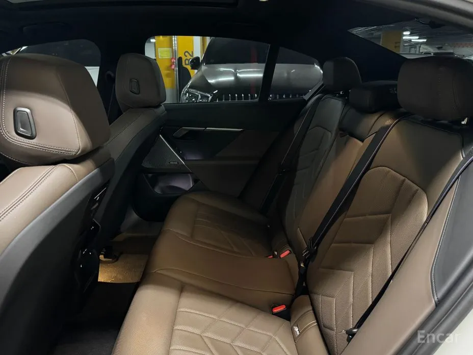 Фото 11 - BMW 5 Series