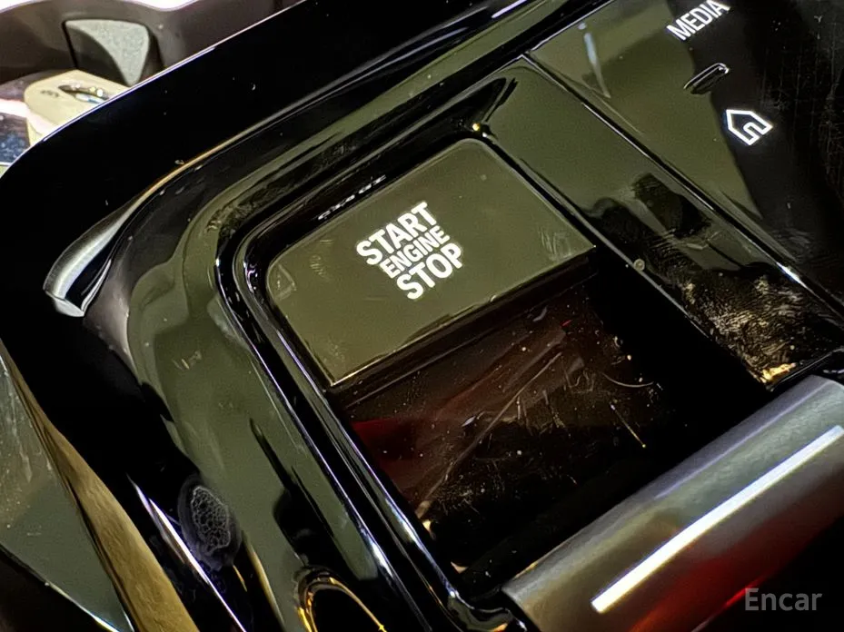 Фото 16 - BMW 5 Series