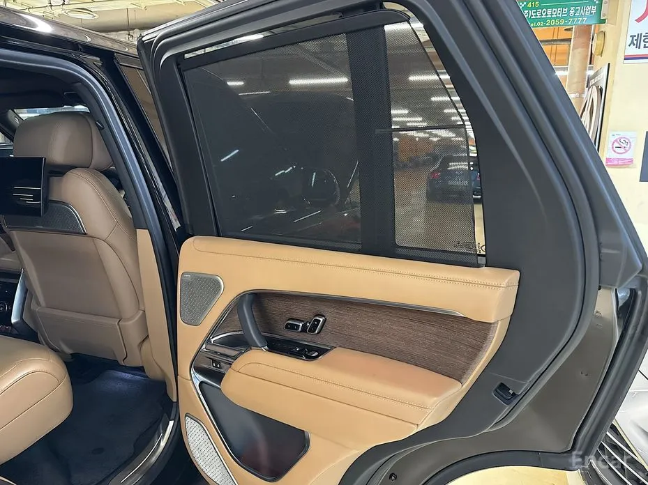 Фото 18 - Land Rover Range Rover