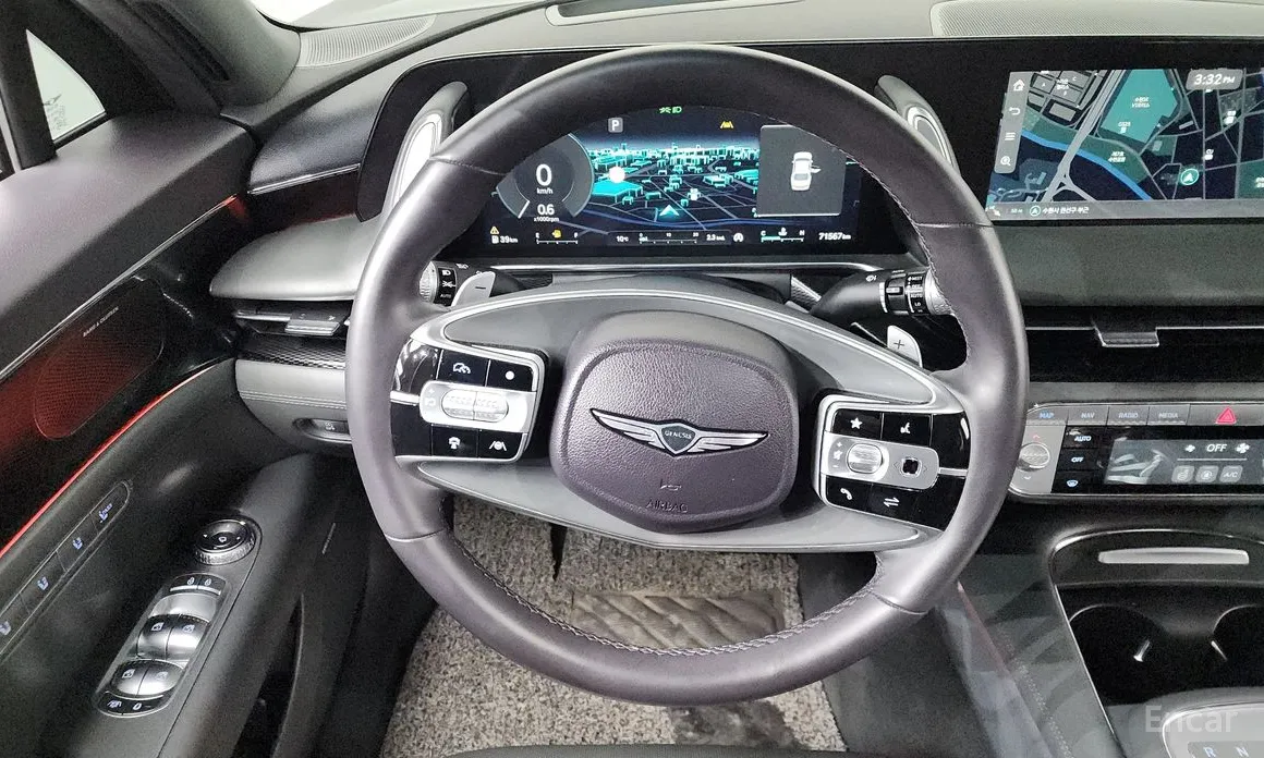 Фото 13 - Genesis G90