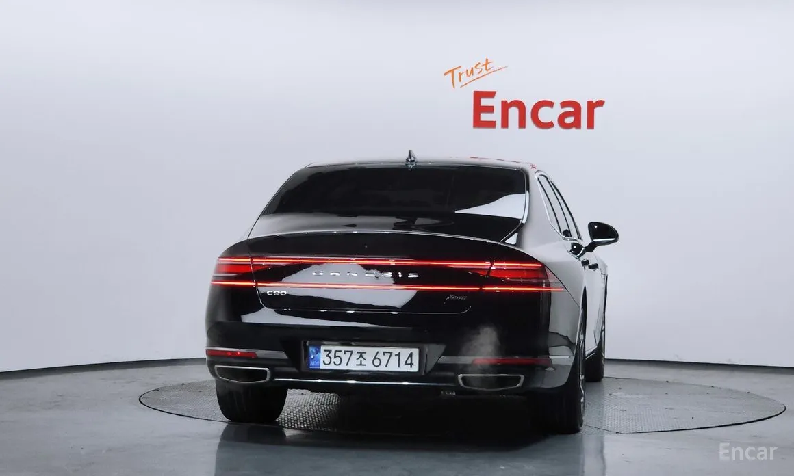 Фото 4 - Genesis G90