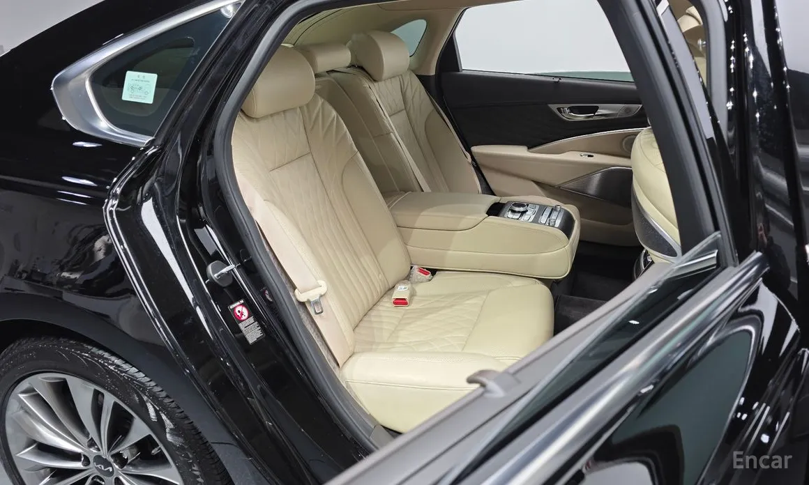 Фото 12 - Kia K9